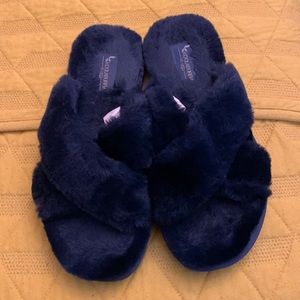 Koolaburra by Ugg slippers